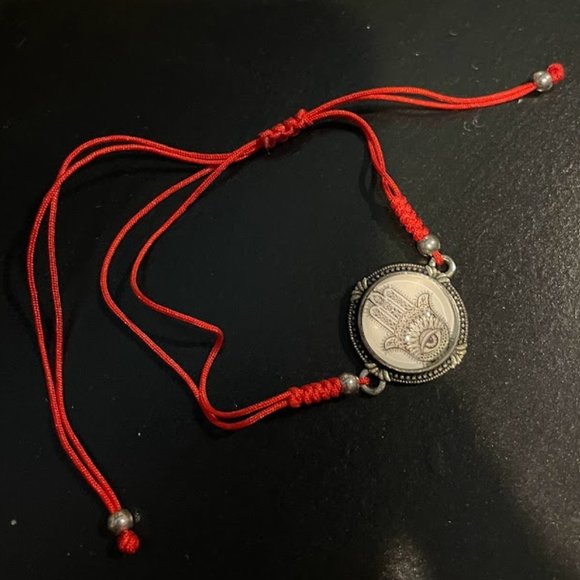 Evil Eye/Hand of Fatima - Handmade Braided Red String Bracelet - Adjustable Size - Picture 3 of 9